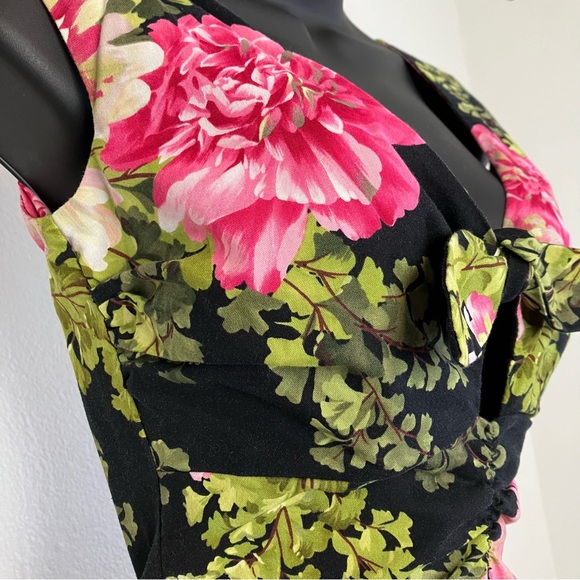 Bernie Dexter Ruby 50s Pencil Dress in Black Floral Dark Tea Room Print XS - Picture 11 of 12